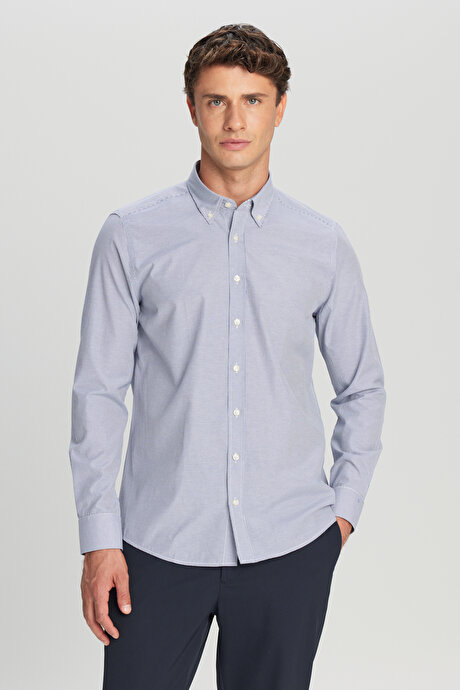 Slim Fit Dar Kesim Düğmeli Yaka Çizgili Beyaz-Lacivert Gömlek resmi