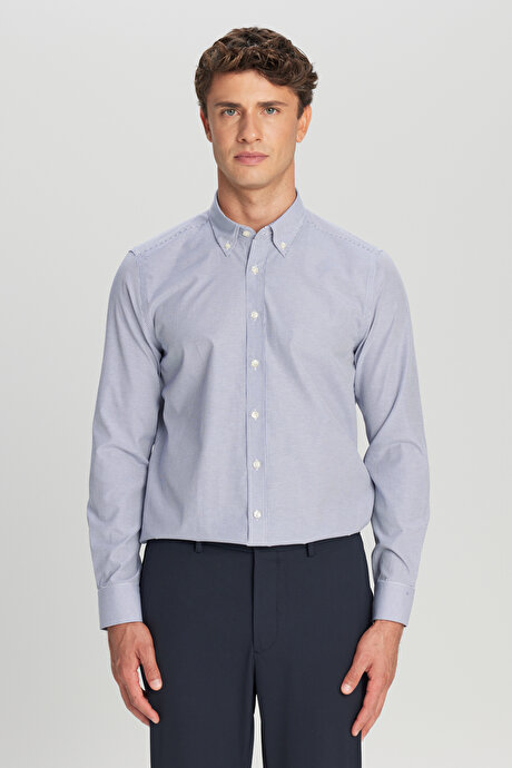 Slim Fit Dar Kesim Düğmeli Yaka Çizgili Beyaz-Lacivert Gömlek resmi