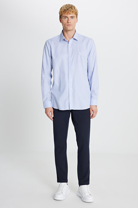 Non-Iron Ütü Gerektirmeyen %100 Pamuk Slim Fit Dar Kesim Klasik Yaka Armürlü Mavi-Gri Gömlek resmi