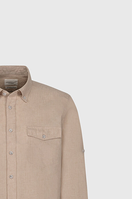 Slim Fit Dar Kesim Düğmeli Yaka %100 Pamuk Bej Gömlek resmi