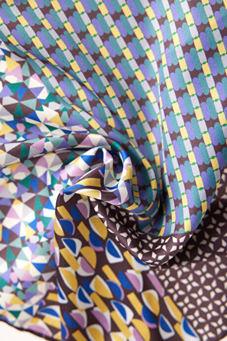 Desenli Mürdüm-Gri Mendil resmi