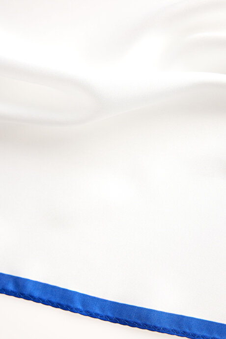 Desenli Beyaz-Saks Mendil resmi