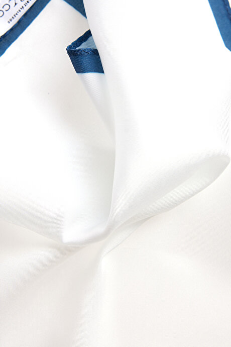 Desenli Beyaz-Lacivert Mendil resmi