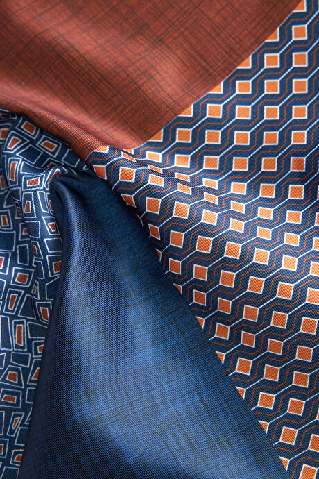 Desenli Lacivert-Kahverengi Mendil resmi