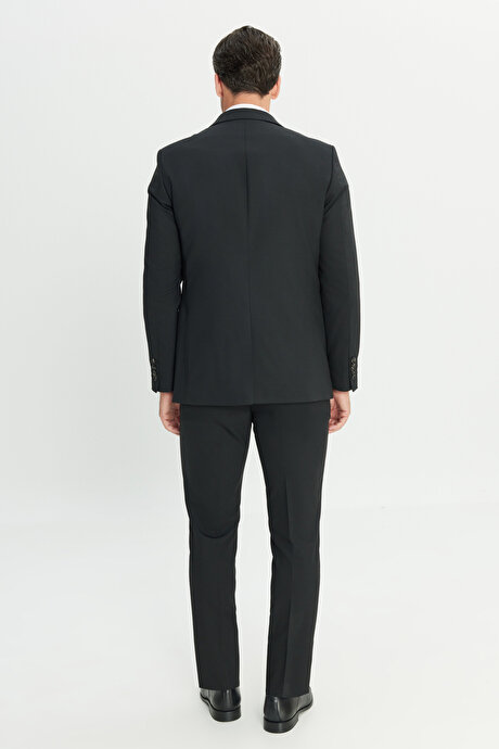 Su Geçirmez Ekstra Slim Fit Kırlangıç Yaka Yünlü Nano Siyah Takım Elbise resmi