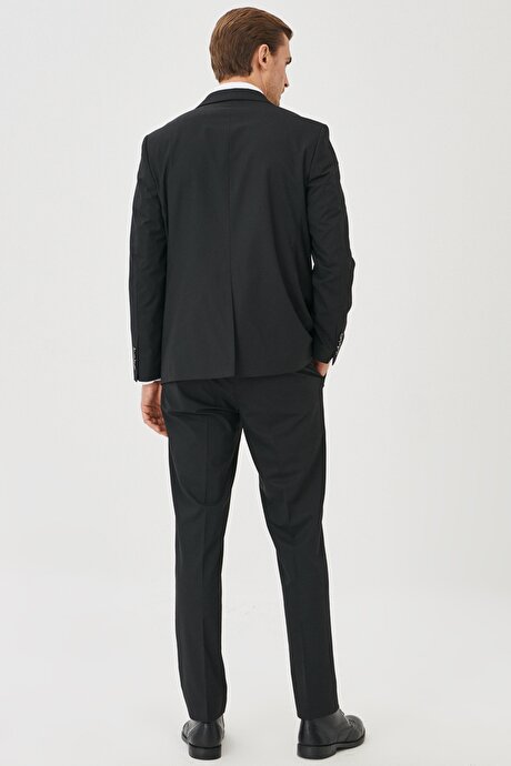 Regular Fit Geniş Kesim Mono Yaka Siyah Takım Elbise resmi