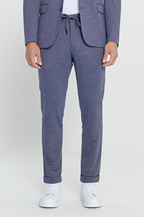 Slim Fit Dar Kesim Mono Yaka Desenli Beli Bağlamalı Lacivert-Beyaz Takım Elbise resmi