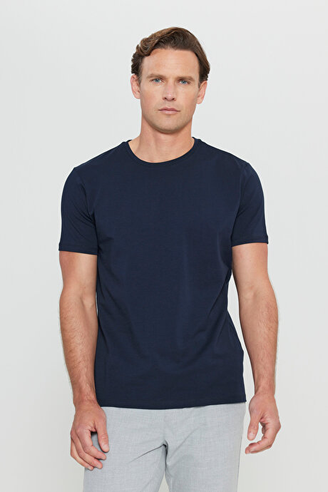 360 Derece Her Yöne Esneyen Slim Fit Bisiklet Yaka Lacivert Tişört resmi