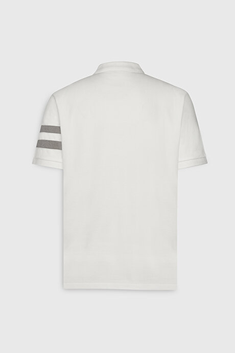 Slim Fit Dar Kesim %100 Pamuk Polo Yaka Beyaz Tişört resmi