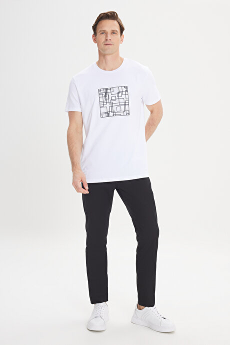 Slim Fit Dar Kesim Pamuklu Esnek Baskılı Bisiklet Yaka Beyaz Tişört resmi