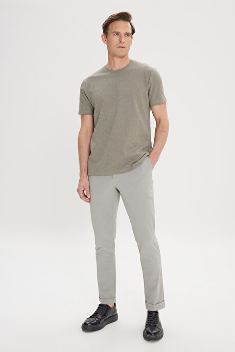 Slim Fit Dar Kesim Pamuklu Bisiklet Yaka Haki Tişört resmi