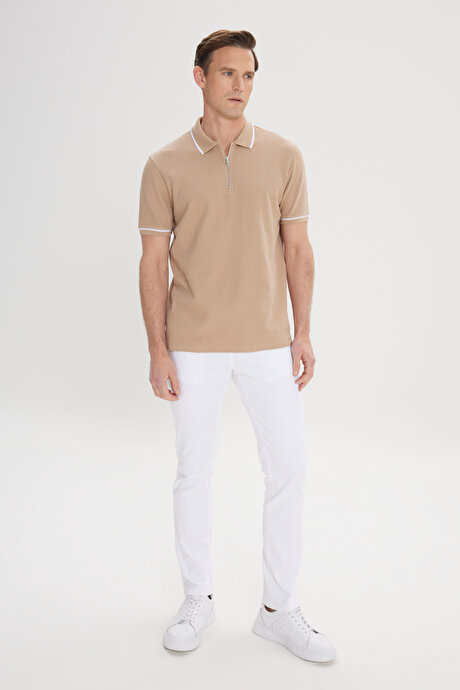 Slim Fit Dar Kesim %100 Pamuk Jakarlı Polo Yaka Camel Tişört resmi