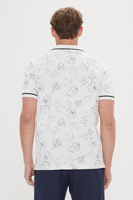 Slim Fit Dar Kesim %100 Pamuk Çiçek Baskılı Polo Yaka Beyaz-Lacivert Tişört resmi