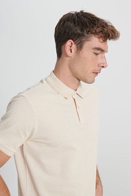 Slim Fit Dar Kesim %100 Pamuk Polo Yaka Bej-Ekru Tişört resmi