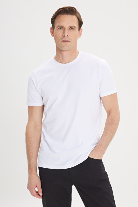Slim Fit Dar Kesim Pamuklu Bisiklet Yaka Beyaz Tişört resmi