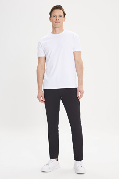 Slim Fit Dar Kesim Pamuklu Bisiklet Yaka Beyaz Tişört resmi