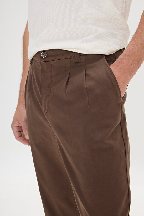 Pamuklu Slim Fit Dar Kesim Yan Cepli Pileli Casual Kahverengi Pantolon resmi
