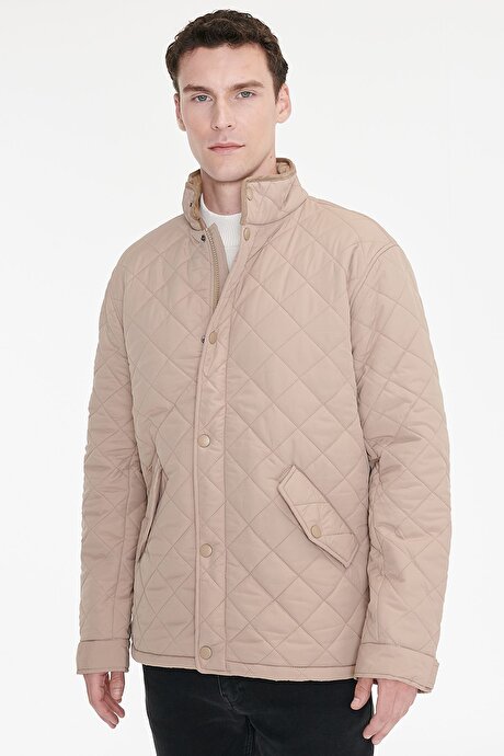 Standart Fit Normal Kesim Dik Yaka Kapaklı Yan Cepli Overcoat Bej Mont resmi