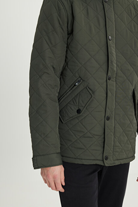 Standart Fit Normal Kesim Dik Yaka Kapaklı Yan Cepli Overcoat Haki Mont resmi