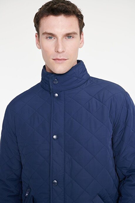 Standart Fit Normal Kesim Dik Yaka Kapaklı Yan Cepli Overcoat Lacivert Mont resmi