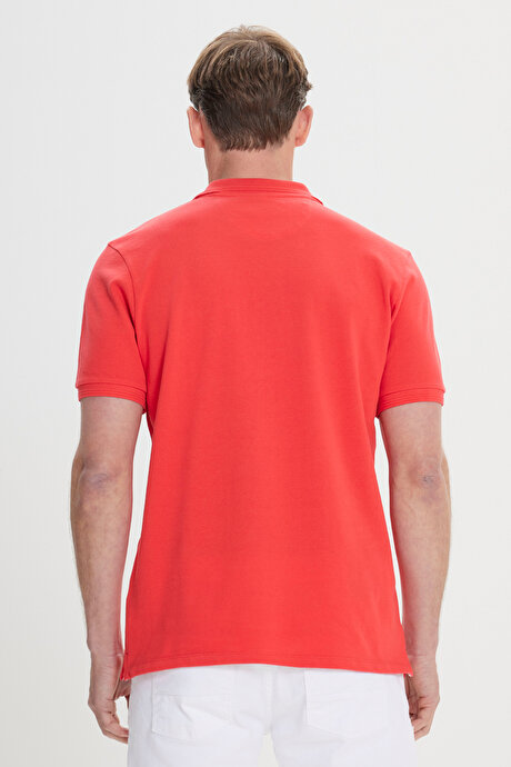 Slim Fit Dar Kesim Polo Yaka %100 Pamuk Kırmızı Tişört resmi