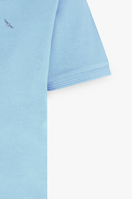 Slim Fit Dar Kesim Polo Yaka %100 Pamuk Açık Mavi Tişört resmi
