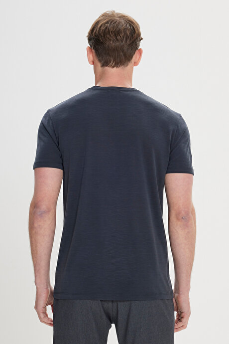 Slim Fit Dar Kesim Bisiklet Yaka Pamuklu Siyah Tişört resmi