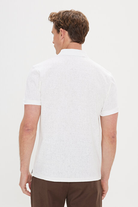 Pamuklu Slim Fit Dar Kesim Polo Yaka Esnek Ekru Tişört resmi