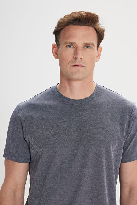 Yumuşak Dokulu Slim Fit Dar Kesim Bisiklet Yaka Antrasit Tişört resmi