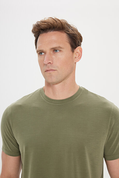 Yumuşak Dokulu Slim Fit Dar Kesim Bisiklet Yaka Haki Tişört resmi