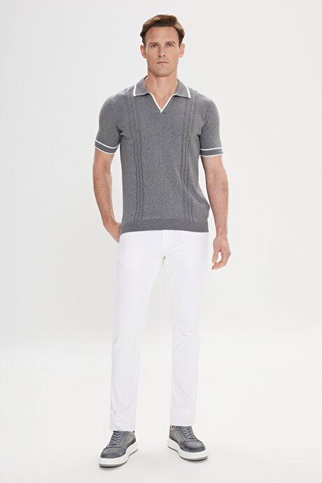 Standart Fit Normal Kesim %100 Pamuk Jakarlı Polo Yaka Gri Tişört resmi