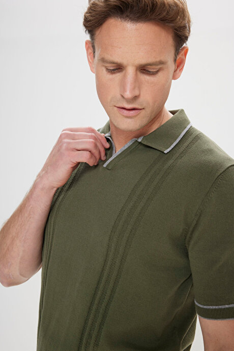 Standart Fit Normal Kesim %100 Pamuk Jakarlı Polo Yaka Haki Tişört resmi