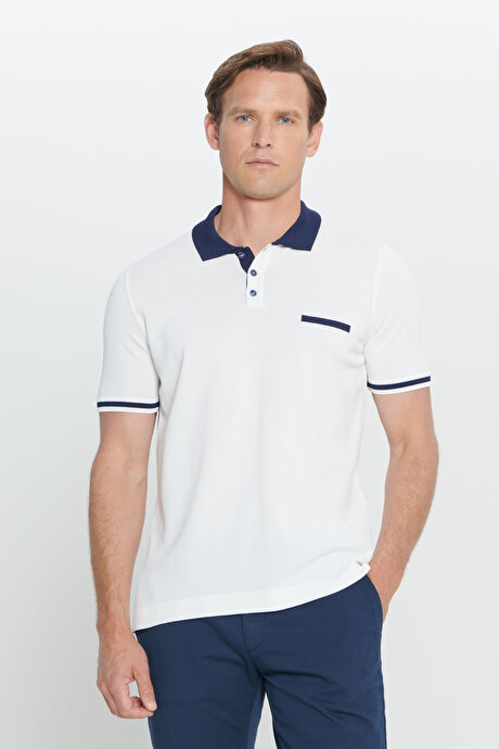 Standart Fit Normal Kesim Polo Yaka Beyaz-Lacivert Tişört resmi