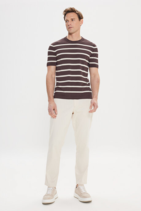 Yumuşak Dokulu Standart Fit Normal Kesim Bisiklet Yaka Çizgili Triko Kahve-Ekru Tişört resmi