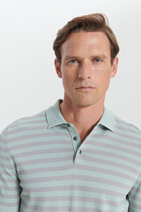 Standart Fit Normal Kesim Polo Yaka Çizgili A.YESIL-GRI Tişört resmi