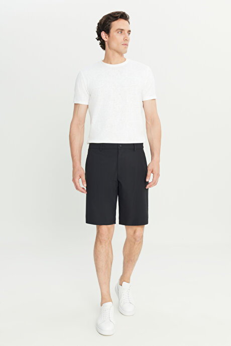 Slim Fit Dar Kesim Beli Lastikli Yan Cepli Esnek Siyah Şort resmi