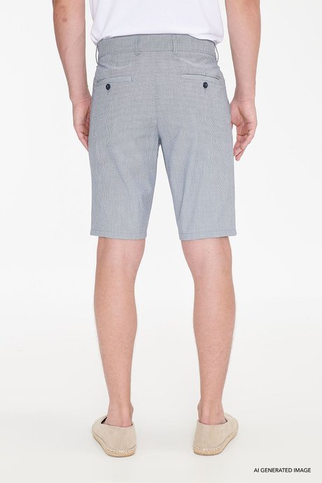 Slim Fit Dar Kesim Yan Cepli Gofre Desenli Esnek Lacivert Şort resmi