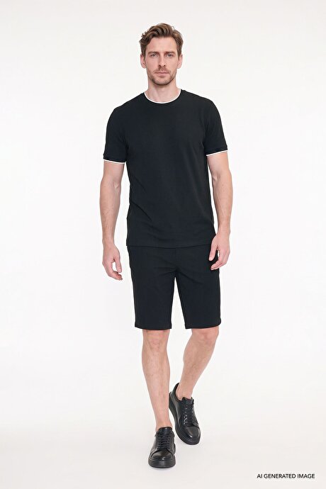Slim Fit Dar Kesim Yan Cepli Gofre Desenli Esnek Siyah Şort resmi