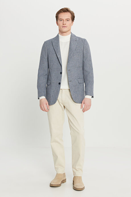 Slim Fit Dar Kesim Kırlangıç Yaka Kapak Cepli Armürlü Blazer Lacivert Ceket resmi