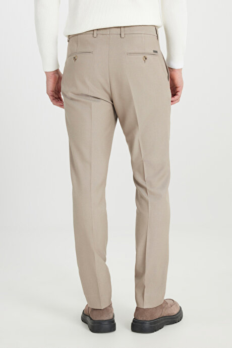 Slim Fit Dar Kesim Beli Gizli Lastikli Diagonal Desenli Yan Cep Esnek Klasik Vizon Pantolon resmi