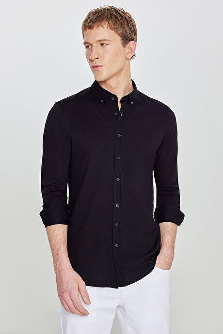 Pamuklu Slim Fit Dar Kesim Düğmeli Yaka Örme Siyah Gömlek resmi