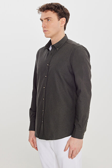 Pamuklu Slim Fit Dar Kesim Düğmeli Yaka Diagonal Desenli Flanel Haki Gömlek resmi