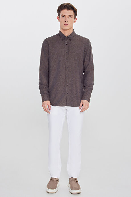 Pamuklu Slim Fit Dar Kesim Düğmeli Yaka Diagonal Desenli Flanel Kahverengi Gömlek resmi
