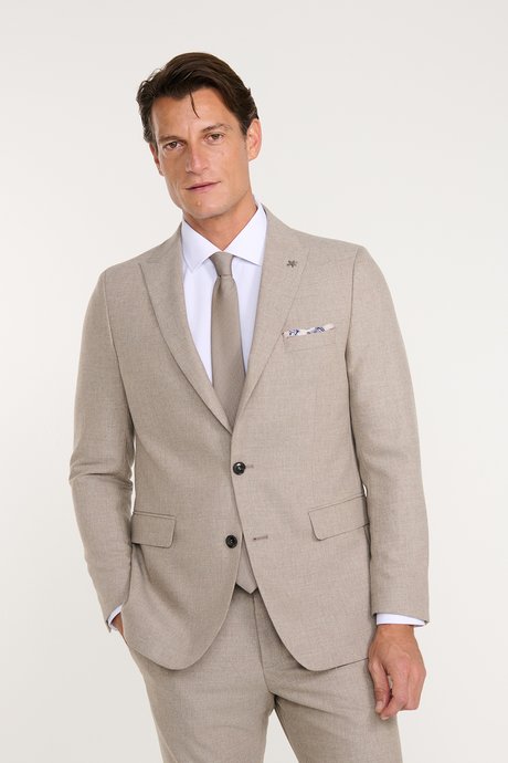 Slim Fit Dar Kesim Kırlangıç Yaka Kapak Cepli Bej Takım Elbise resmi