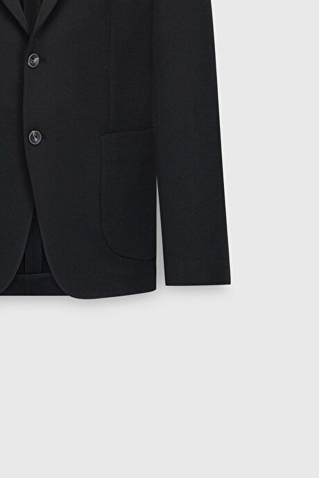 Slim Fit Dar Kesim Kırlangıç Yaka Desenli Torba Cepli Siyah Ceket resmi