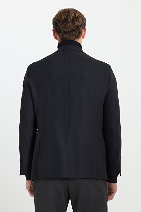 Regular Fit Rahat Kesim Mono Yaka Kapak Cepli Yünlü Siyah Ceket resmi