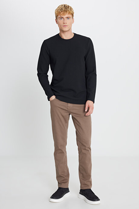 Slim Fit Dar Kesim Bisiklet Yaka Jakarlı Esnek Siyah Uzun Kollu Tişört resmi