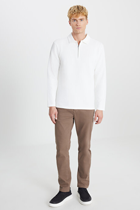 Standart Fit Polo Yaka Jakarlı Esnek Uzun Kollu Ekru Uzun Kollu Tişört resmi