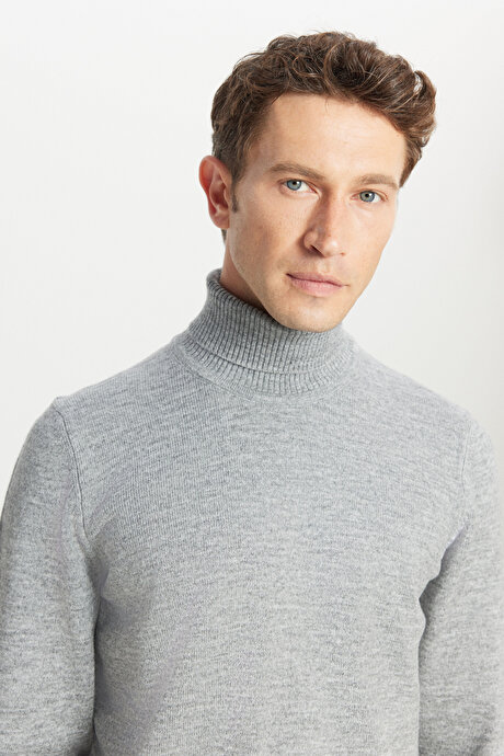 Standart Fit Normal Kesim Tam Balıkçı Yaka Triko Açık Gri Kazak resmi