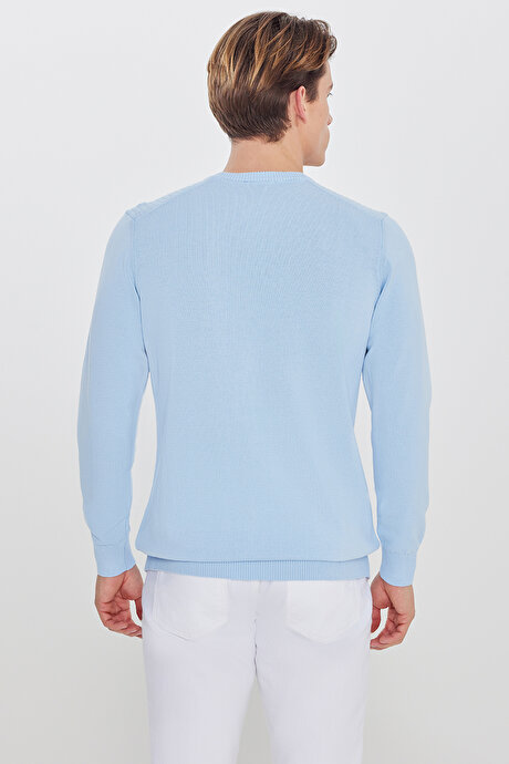 %100 Pamuk Standart Fit Normal Kesim Bisiklet Yaka Jakarlı Triko Buz Mavisi Kazak resmi